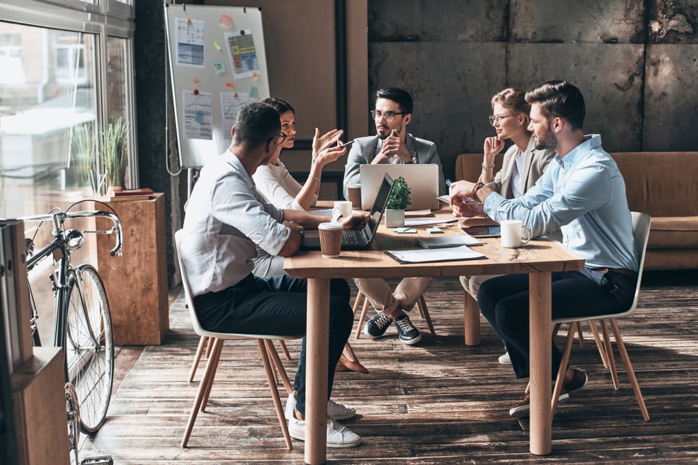 How to Build a Small Business Marketing Strategy (Guide)