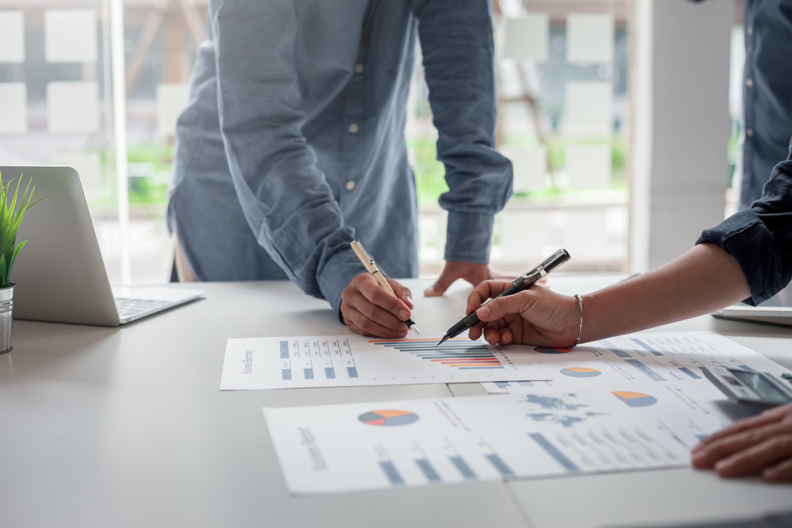 5 Basic Startup Costs for Independent Consultants