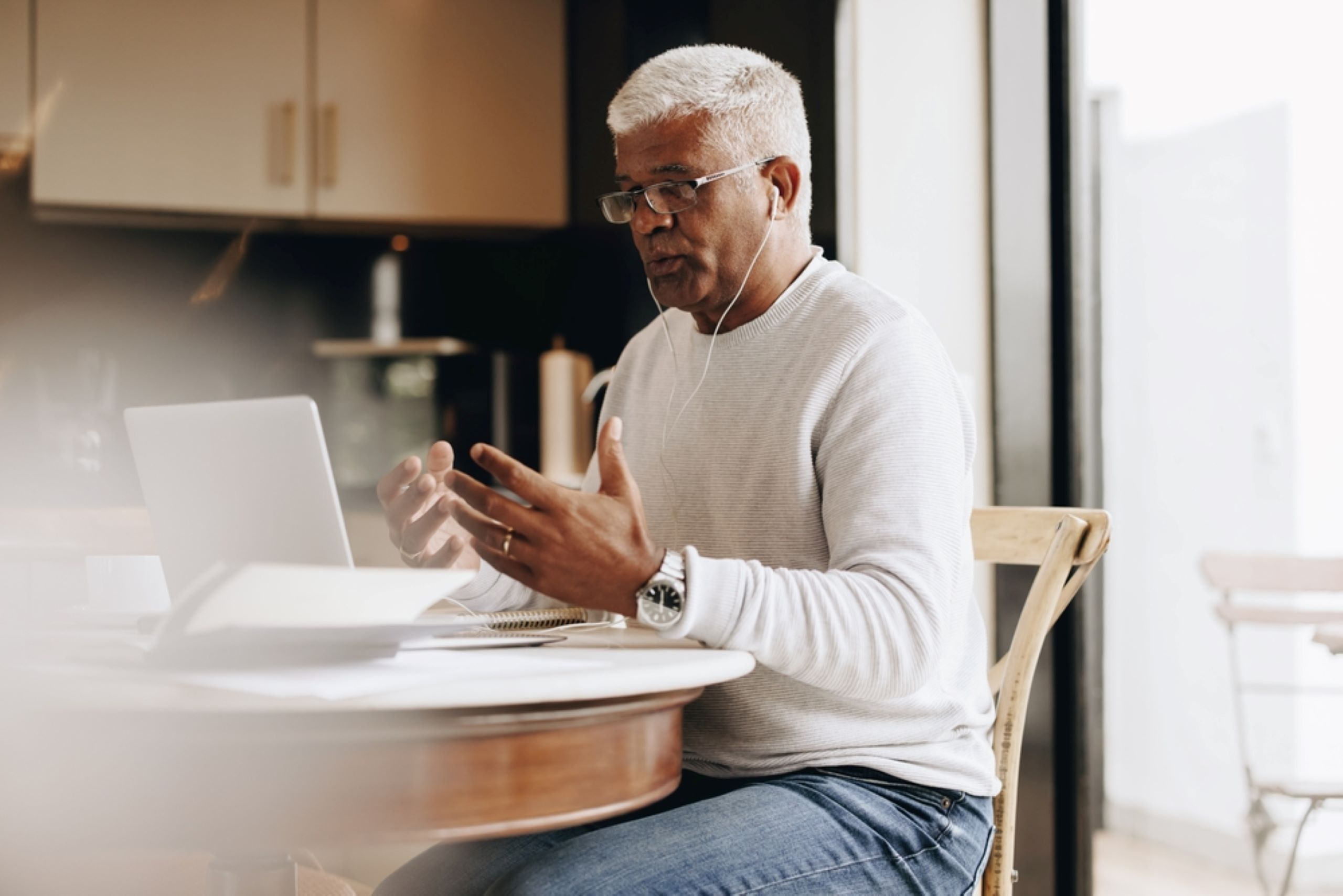 5 Myths and Facts about Engaging Seasoned Independent Professionals