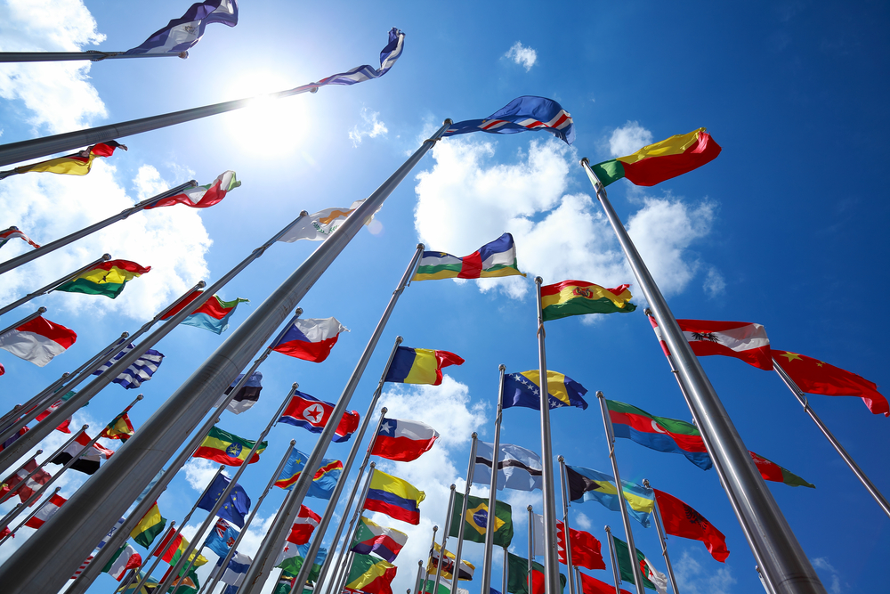 Working Worldwide: Tips for Independent Professionals on Going Global in Their Careers