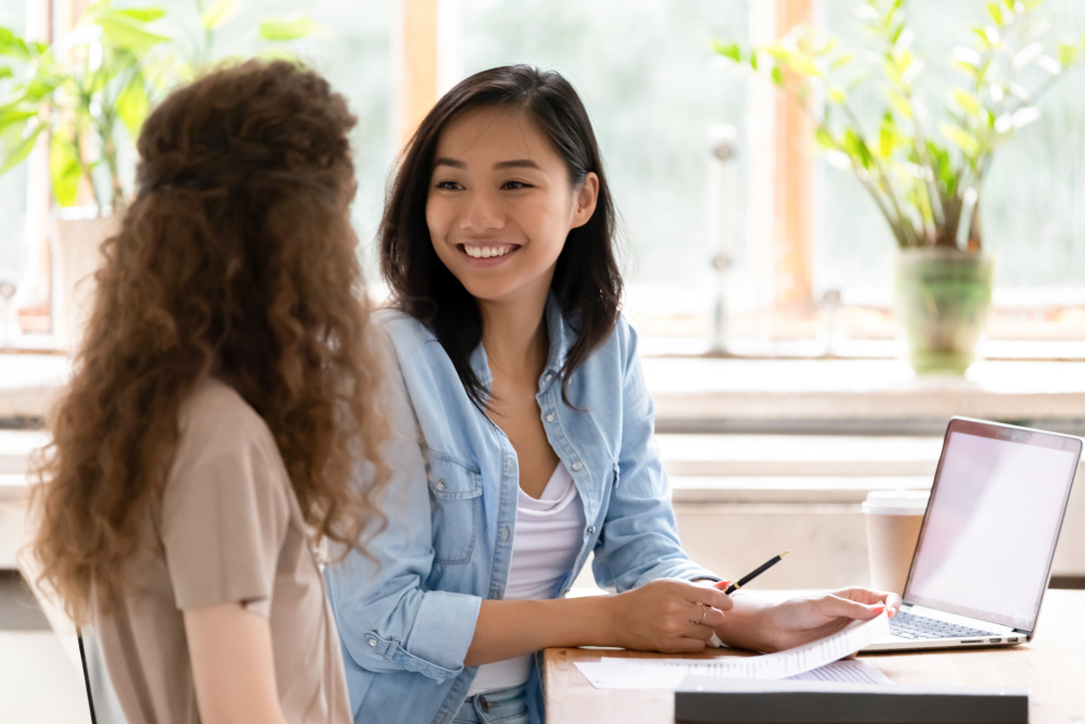 Recruiting Contractors vs Employees: What's the Difference?