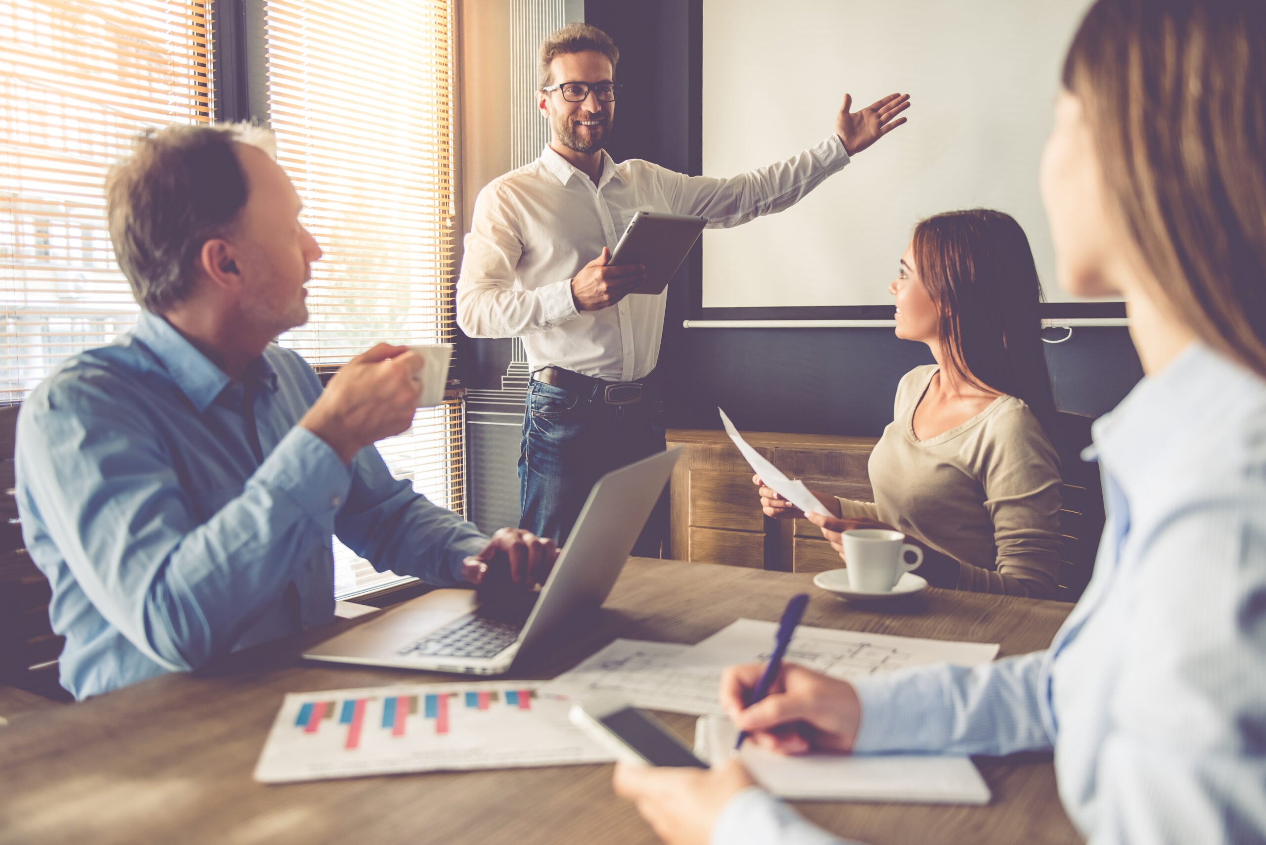 6 Upselling Tips for Consultants to Generate More Revenue