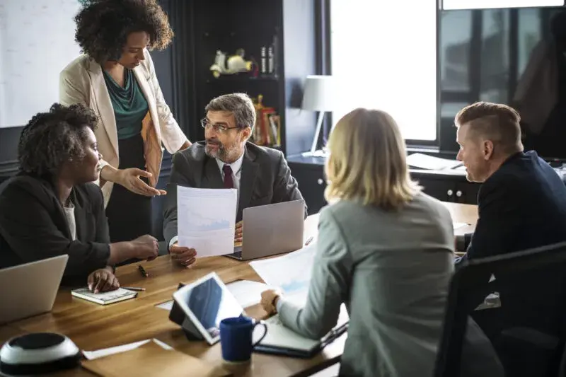 6 Blind Spots Hiding in Your Contingent Workforce Program